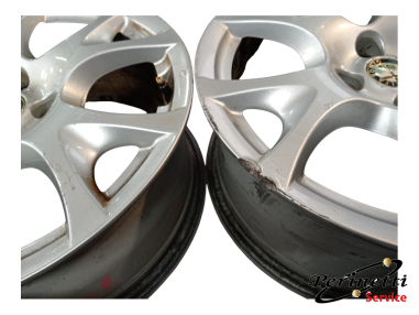 4 CERCHI IN LEGA R16 4 FORI ALFA...