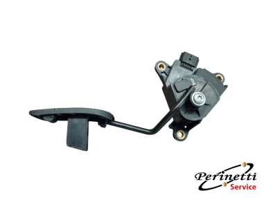 PEDALE ACCELERATORE NISSAN MICRA K12...