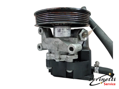 POMPA IDROGUIDA SERVOSTERZO MERCEDES...