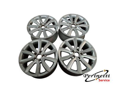4 CERCHI IN LEGA R17 5 FORI AUDI A3...