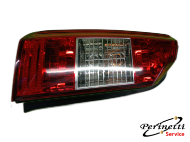 GRUPPO OTTICO FANALE POSTERIORE...