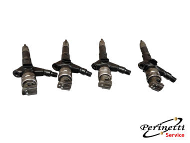 4 INIETTORI CARBURANTE NISSAN NAVARA...