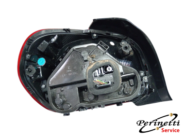 GRUPPO OTTICO FANALE POSTERIORE...