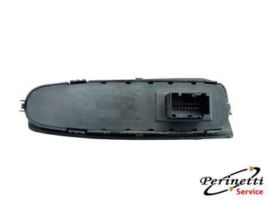 PULSANTIERA ALZACRISTALLI ANTERIORE...