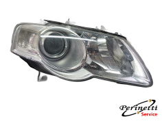 PROIETTORE ANTERIORE DESTRO...