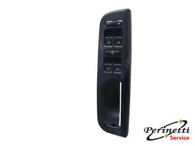 PULSANTIERA ALZACRISTALLI ANTERIORE...