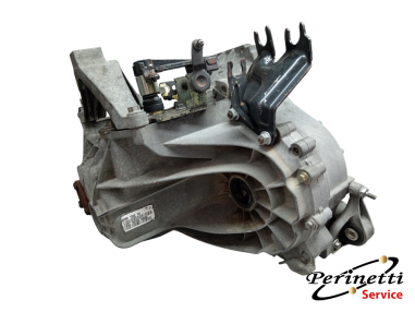 CAMBIO FORD FOCUS 2 1.8 TDCI 4M5R7F096YA