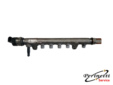 RAIL FLAUTO INIEZIONE MOTORE AUDI A4...