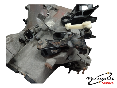 CAMBIO MANUALE 5 MARCE PEUGEOT 208...