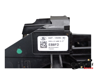 DEVIOLUCI TERGI FORD FIESTA 8A6T13N064BD
