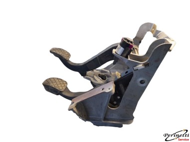 PEDALIERA FRENO E FRIZIONE AUDI A5...
