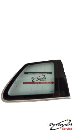 VETRO FISSO POSTERIORE...